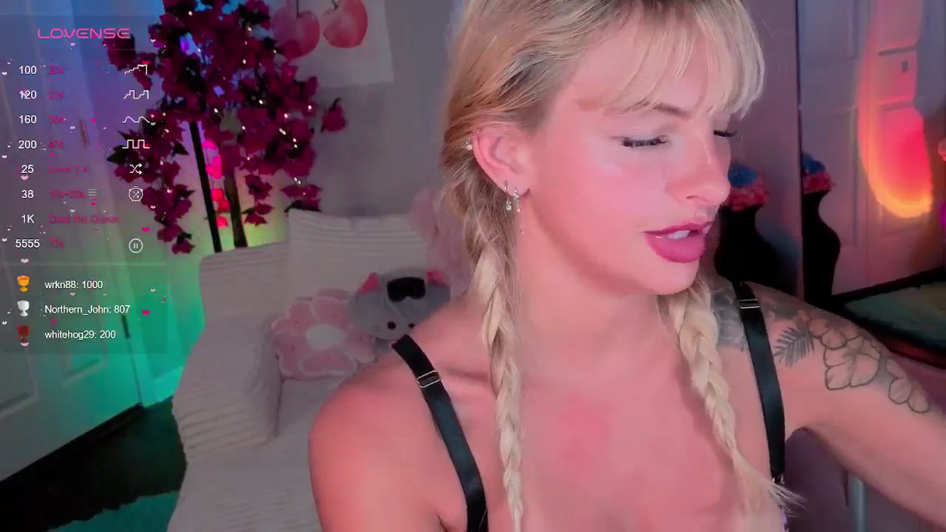 Gallery image thumbnail from Tati_Rae's myfreecams stream on, 08/30/2025, 08:09 image 8 of 20