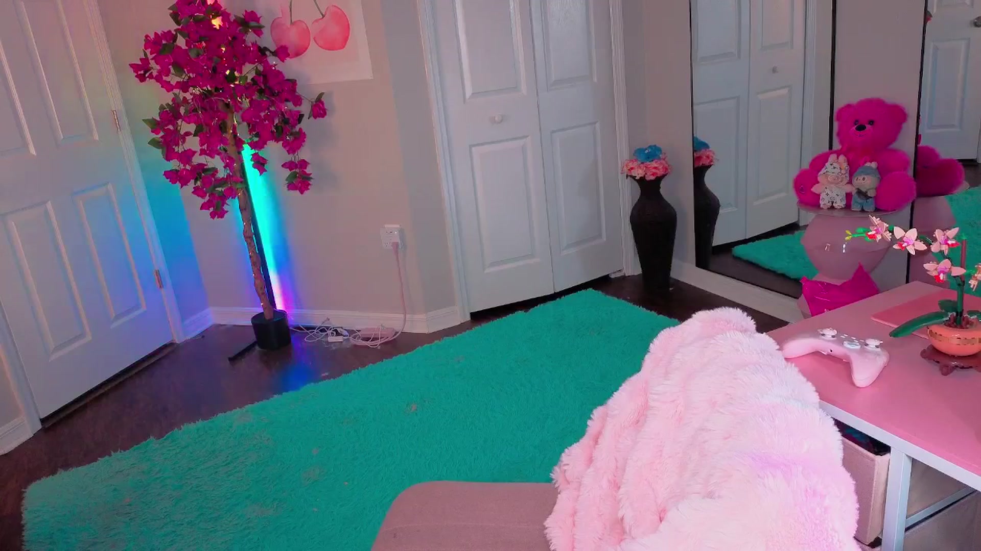 Gallery image thumbnail from Tati_Rae's myfreecams stream on, 11/24/2025, 04:25 image 13 of 20