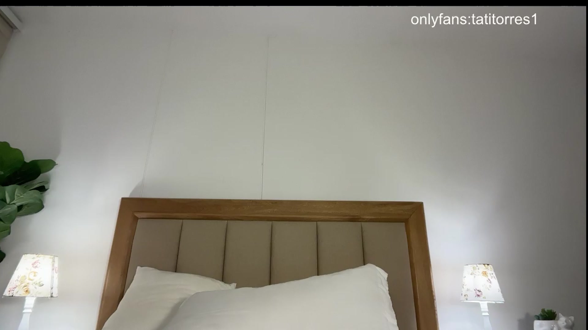Gallery image thumbnail from Tatianatorres's myfreecams stream on, 07/27/2026, 01:19 image 15 of 20