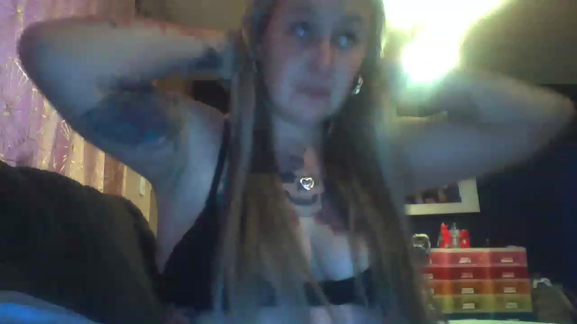 Gallery image thumbnail from Tatsandtitsx's myfreecams stream on, 11/16/2022, 13:05 image 8 of 20