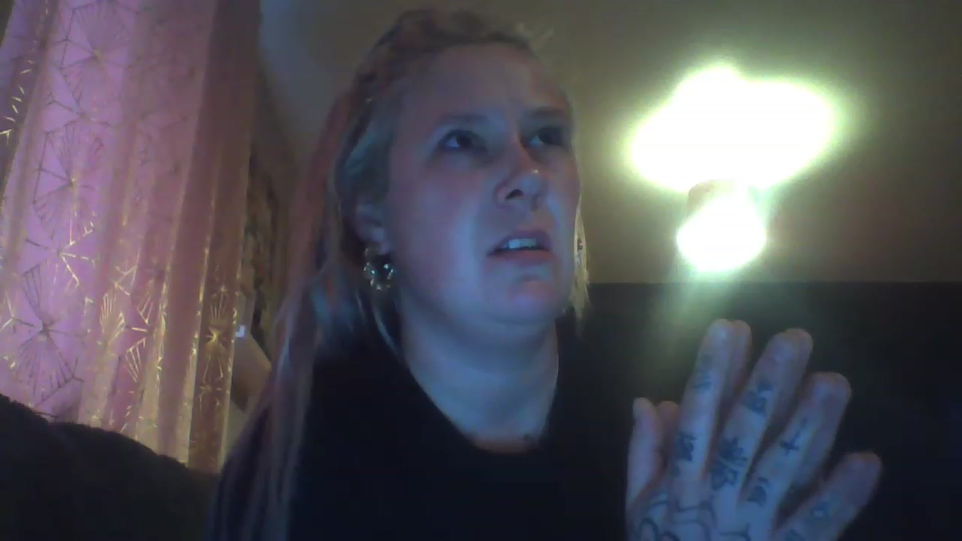 Gallery image thumbnail from Tatsandtitsx's myfreecams stream on, 11/16/2022, 13:05 image 4 of 20
