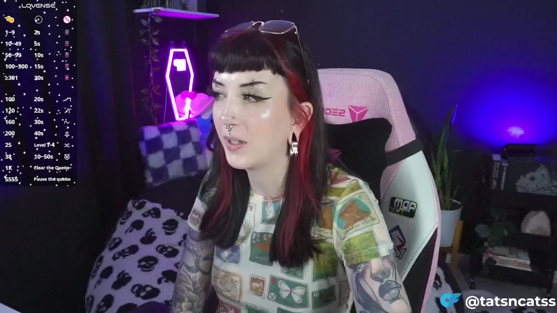 Gallery image thumbnail from TatsnCats's myfreecams stream on, 12/16/2024, 17:00 image 6 of 20
