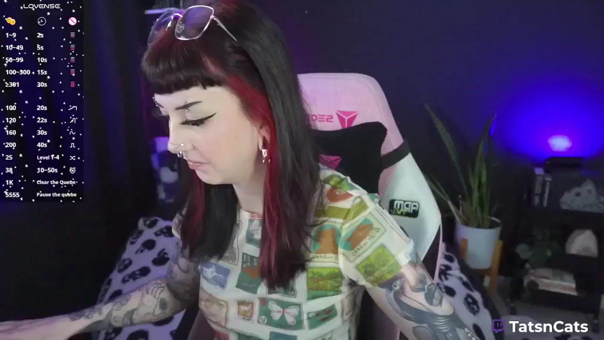 Gallery image thumbnail from TatsnCats's myfreecams stream on, 12/16/2024, 17:00 image 18 of 20