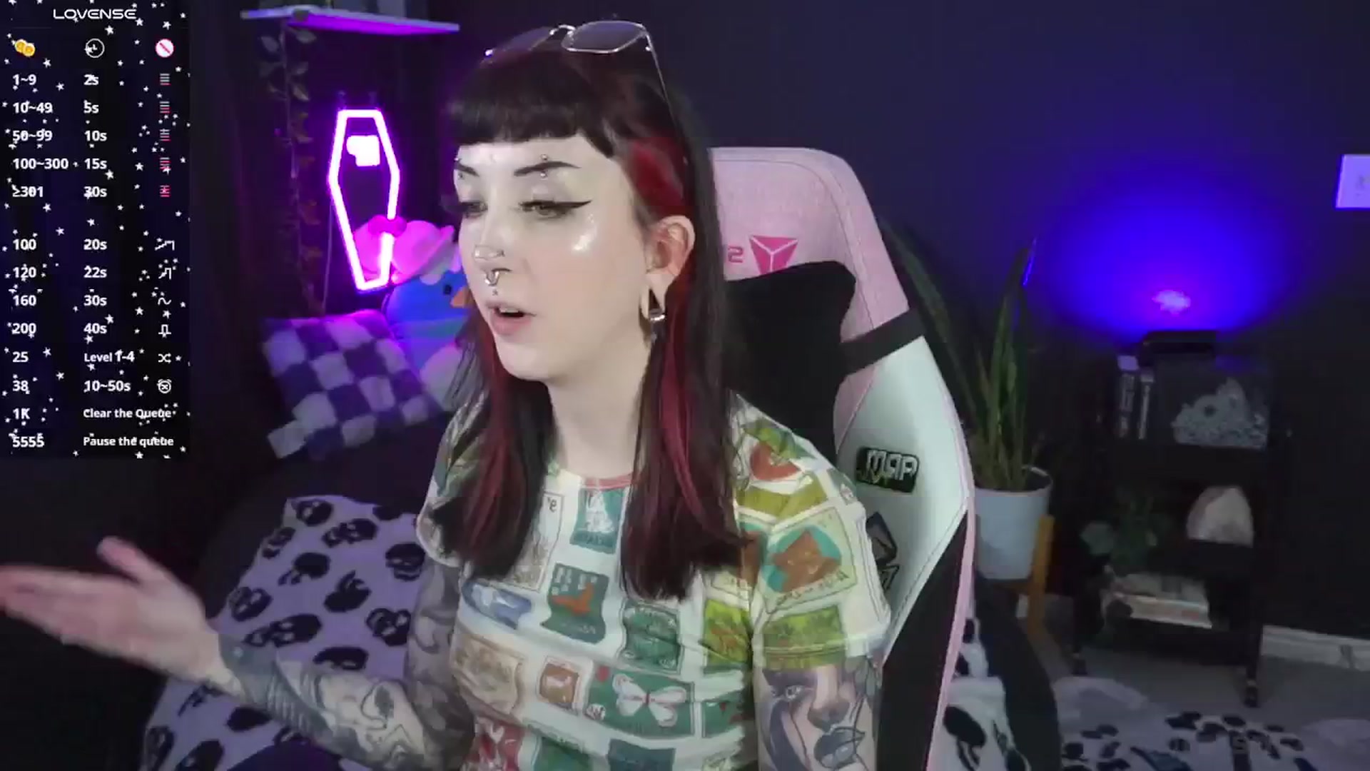 Gallery image thumbnail from TatsnCats's myfreecams stream on, 12/16/2024, 19:51 image 1 of 20
