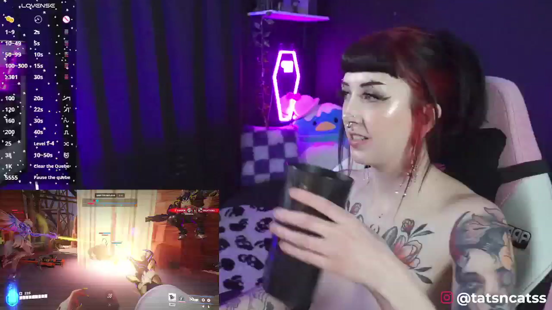 Gallery image thumbnail from TatsnCats's myfreecams stream on, 12/31/2024, 20:37 image 18 of 20