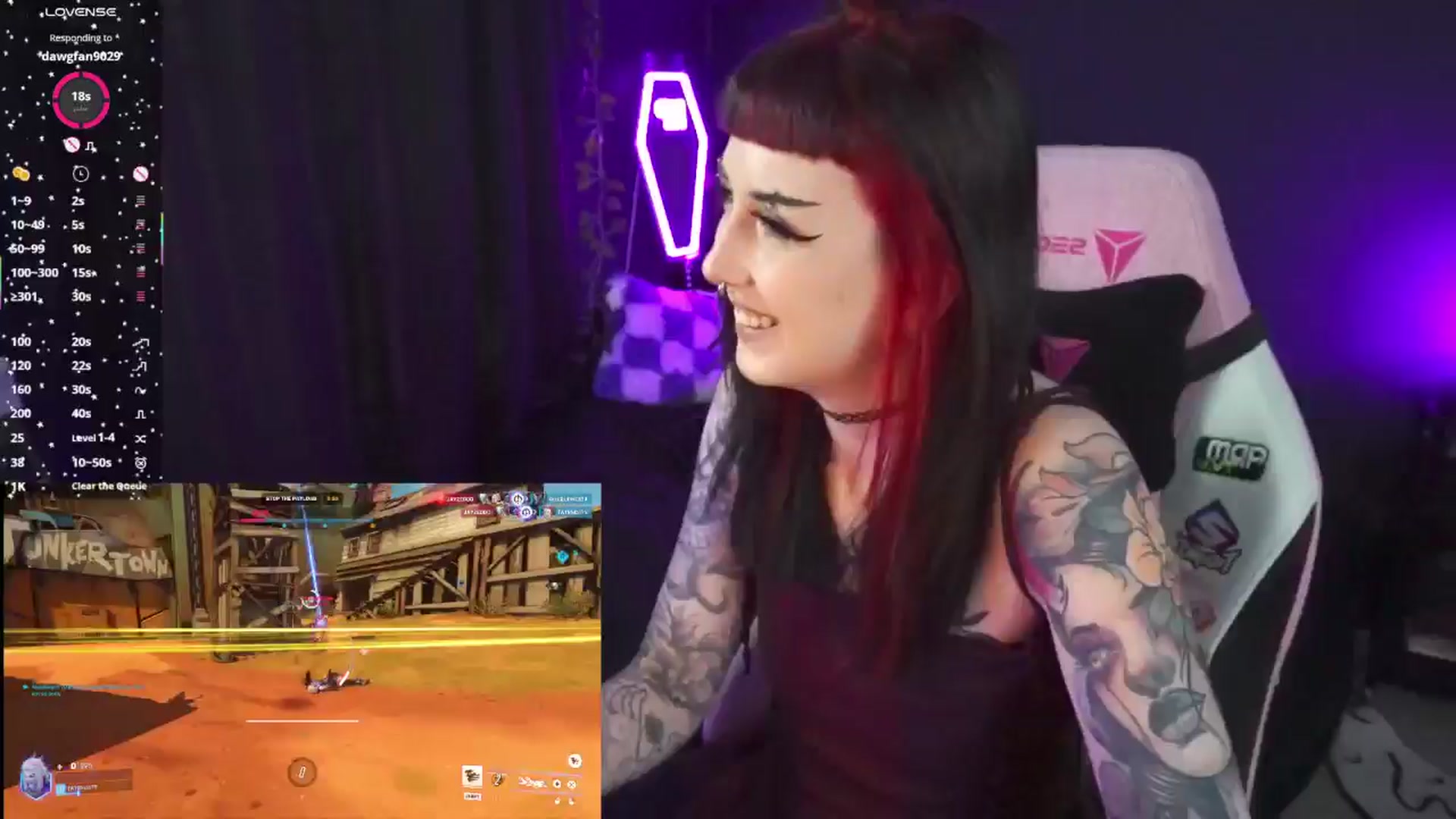 Gallery image thumbnail from TatsnCats's myfreecams stream on, 04/17/2025, 19:32 image 6 of 20