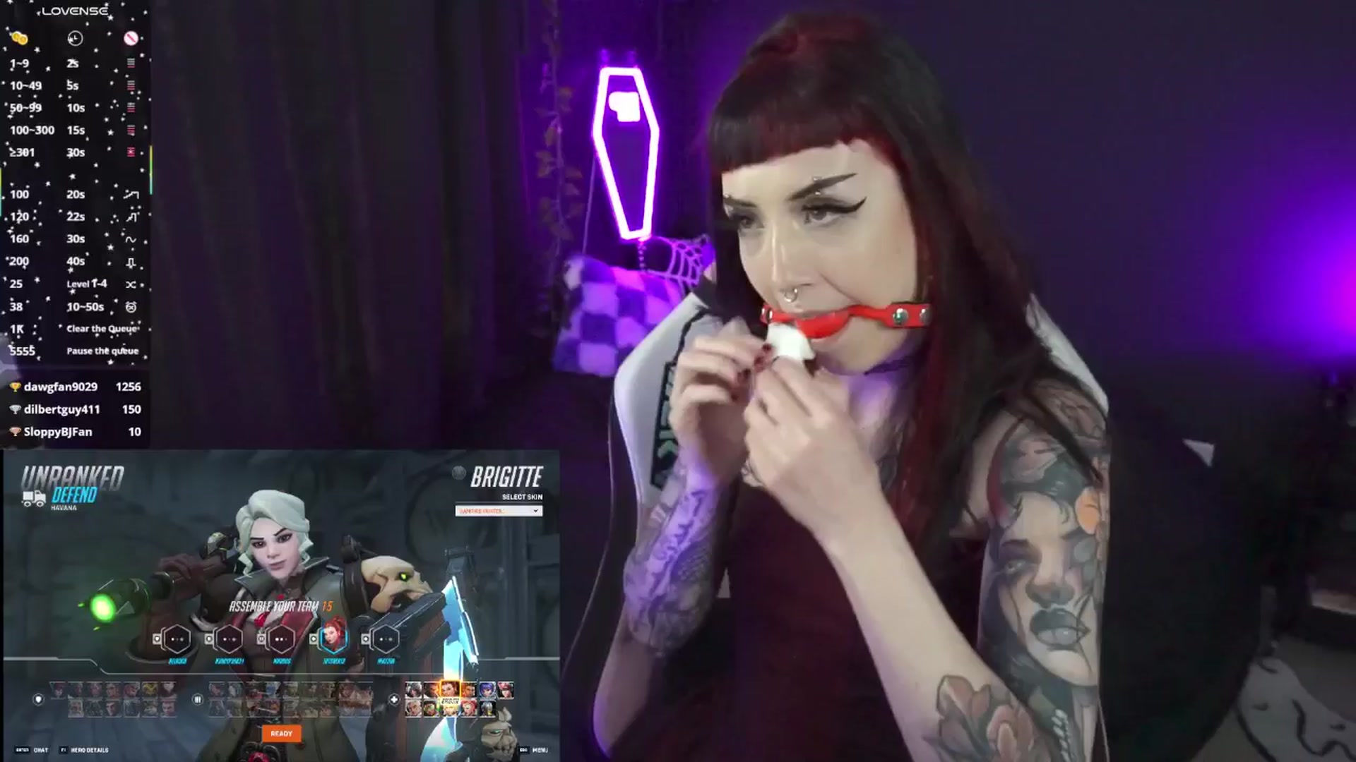 Gallery image thumbnail from TatsnCats's myfreecams stream on, 04/17/2025, 19:32 image 17 of 20