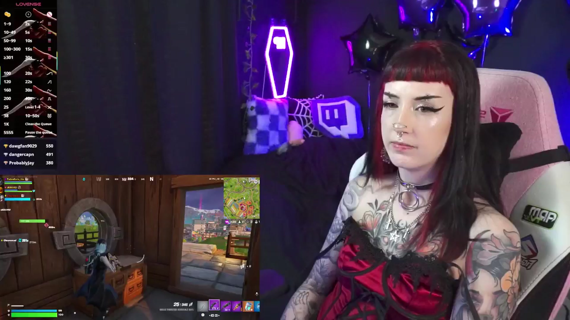 Gallery image thumbnail from TatsnCats's myfreecams stream on, 04/18/2025, 19:34 image 4 of 20