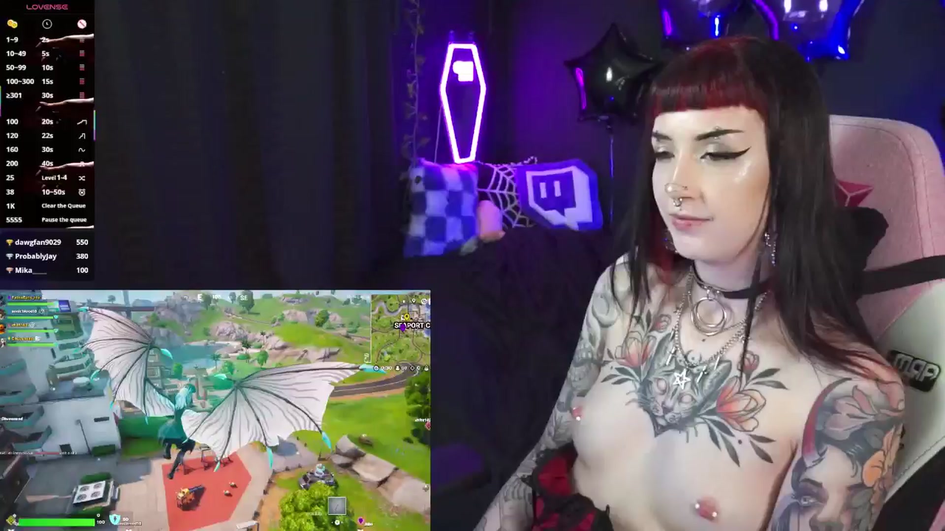 Gallery image thumbnail from TatsnCats's myfreecams stream on, 04/18/2025, 19:34 image 2 of 20