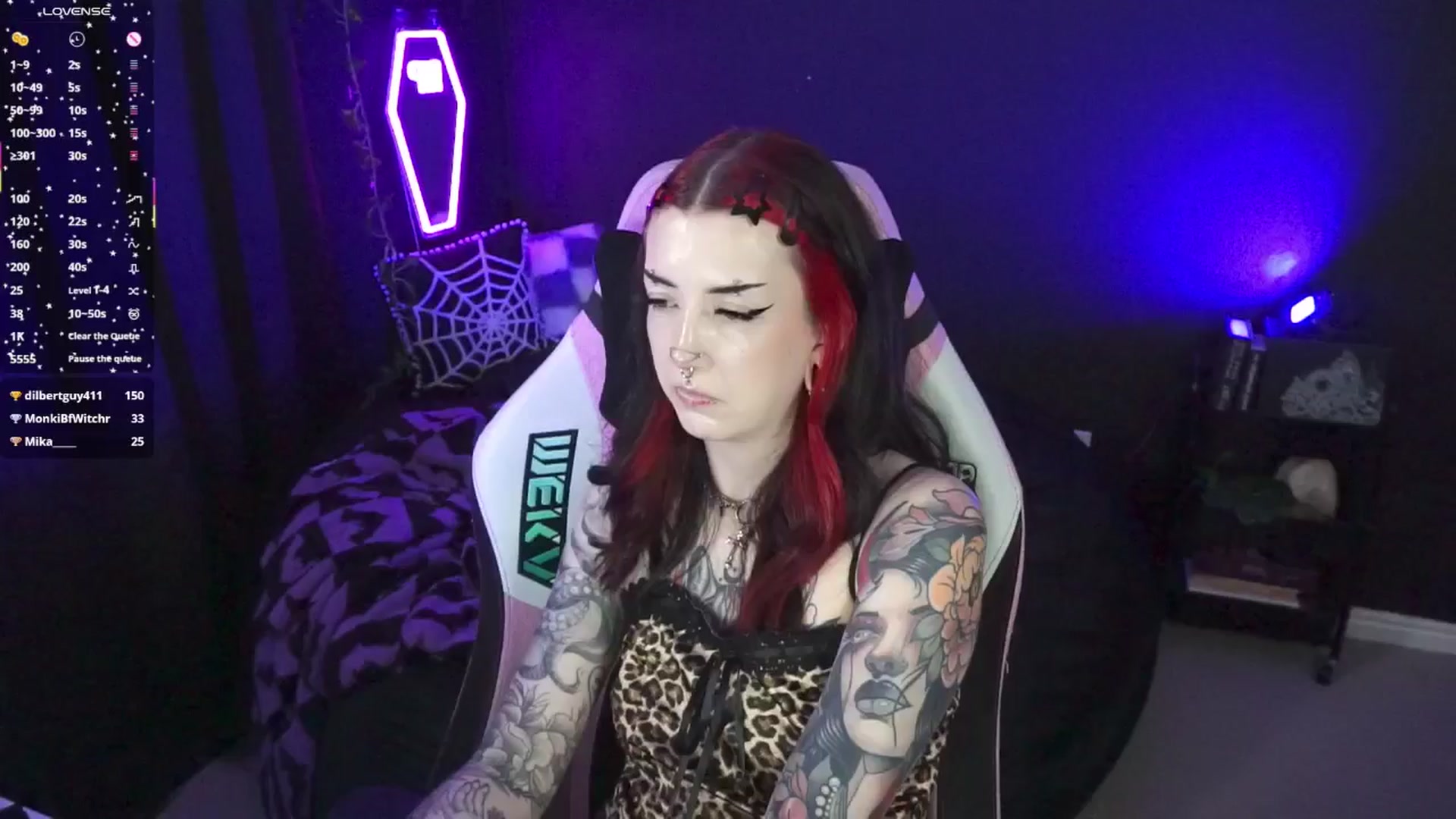 Gallery image thumbnail from TatsnCats's myfreecams stream on, 05/21/2025, 20:02 image 20 of 20