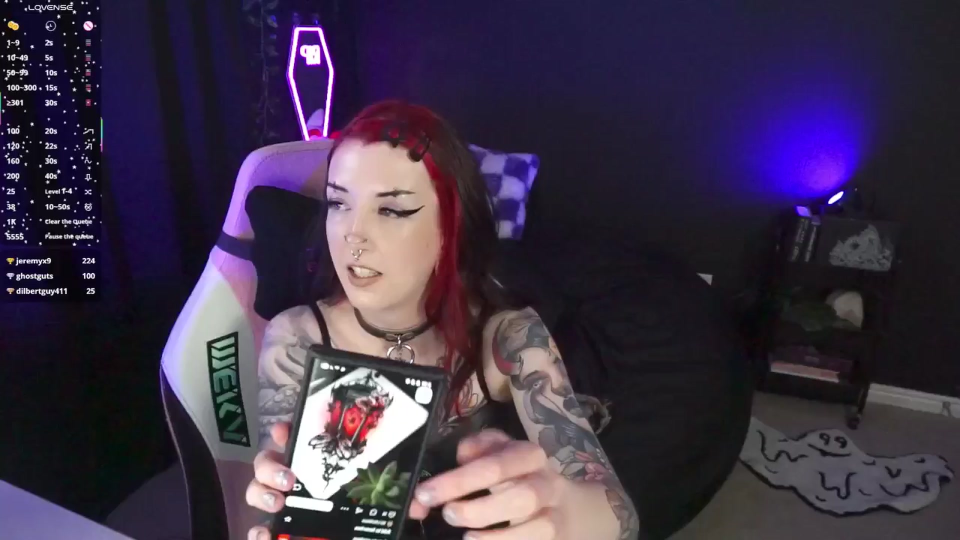 Gallery image thumbnail from TatsnCats's myfreecams stream on, 06/04/2025, 20:51 image 19 of 20
