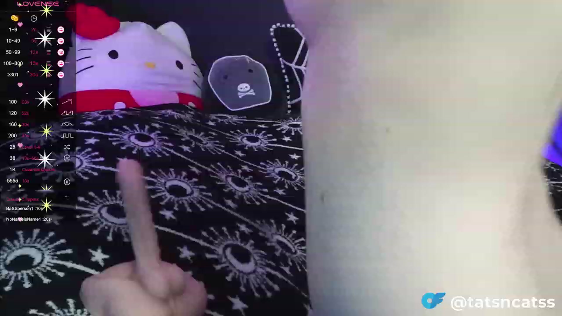 Gallery image thumbnail from Tatsncatss's myfreecams stream on, 08/26/2023, 21:03 image 11 of 20