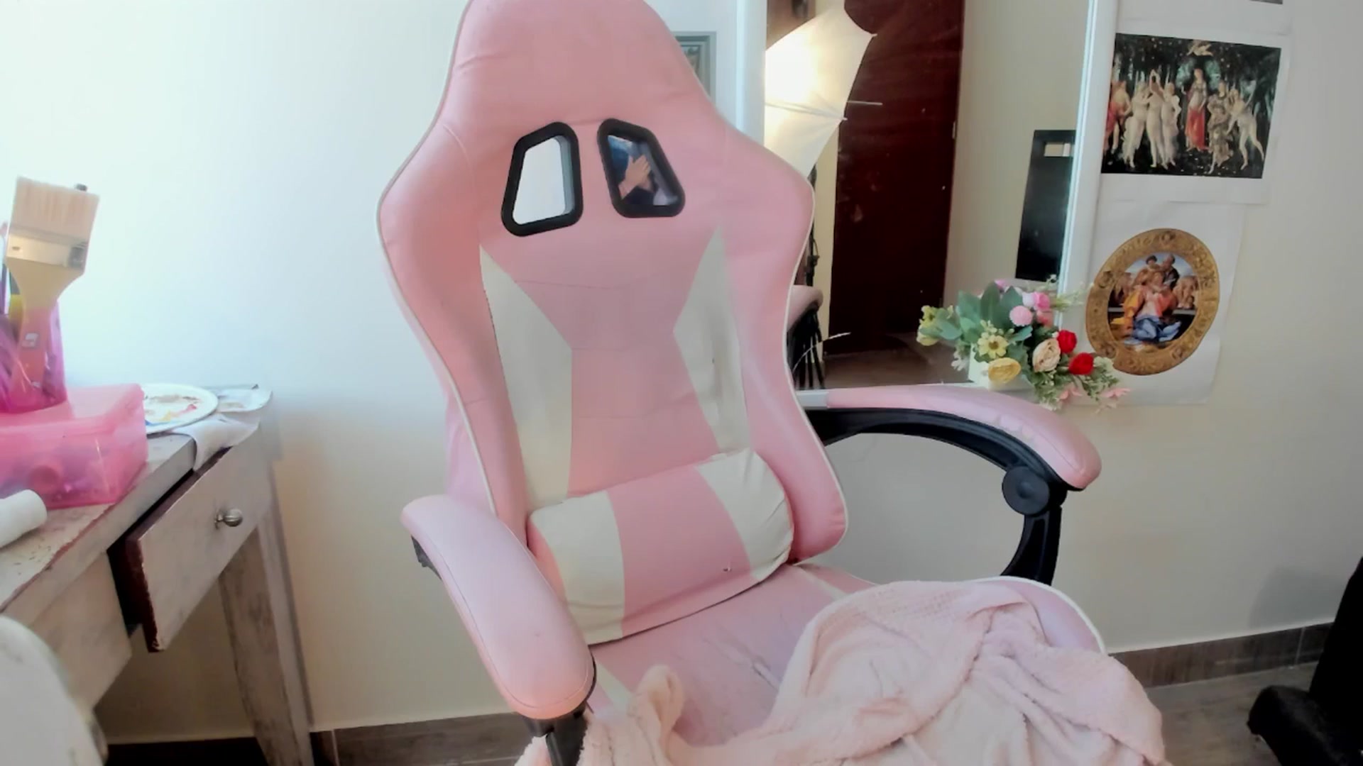 Gallery image thumbnail from Tattoed_bunny's myfreecams stream on, 10/09/2025, 16:51 image 14 of 20