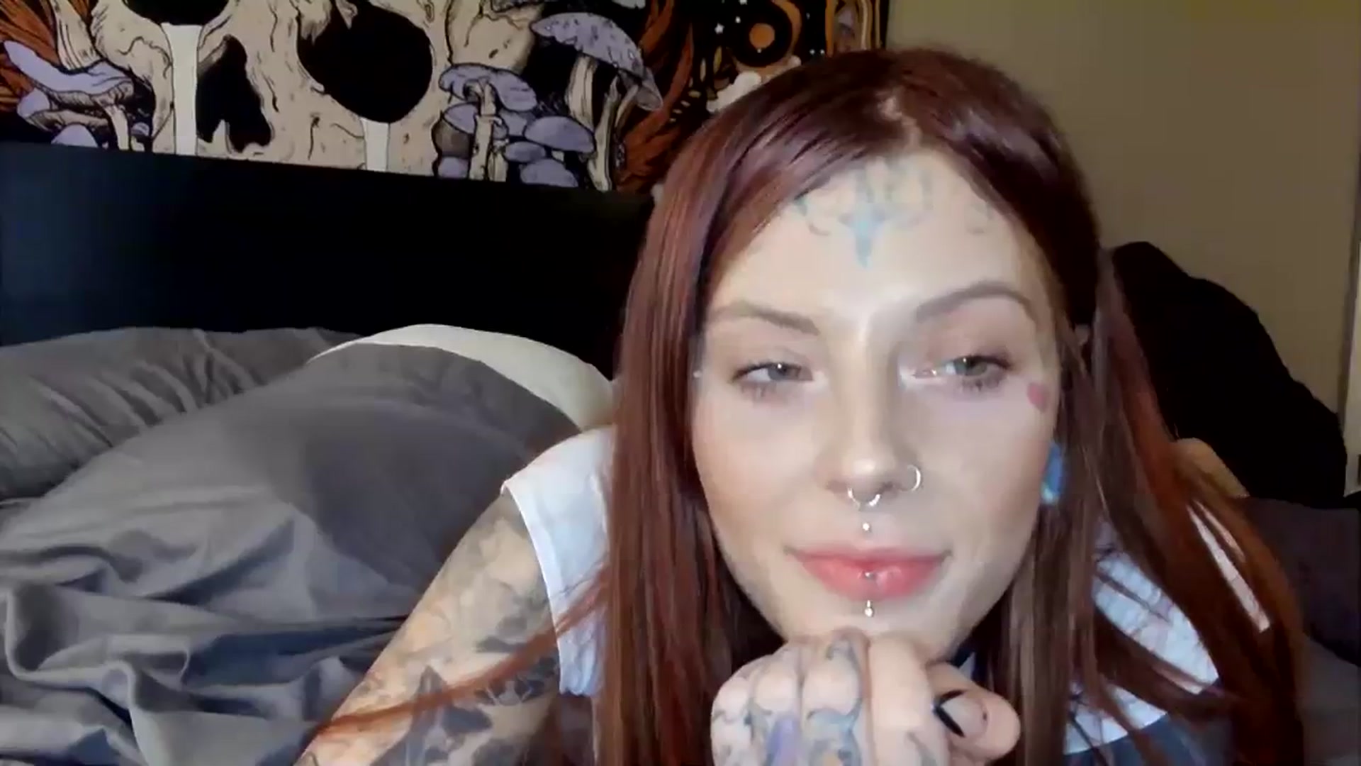 Gallery image thumbnail from Tattoedgusher's myfreecams stream on, 11/14/2023, 15:41 image 10 of 20