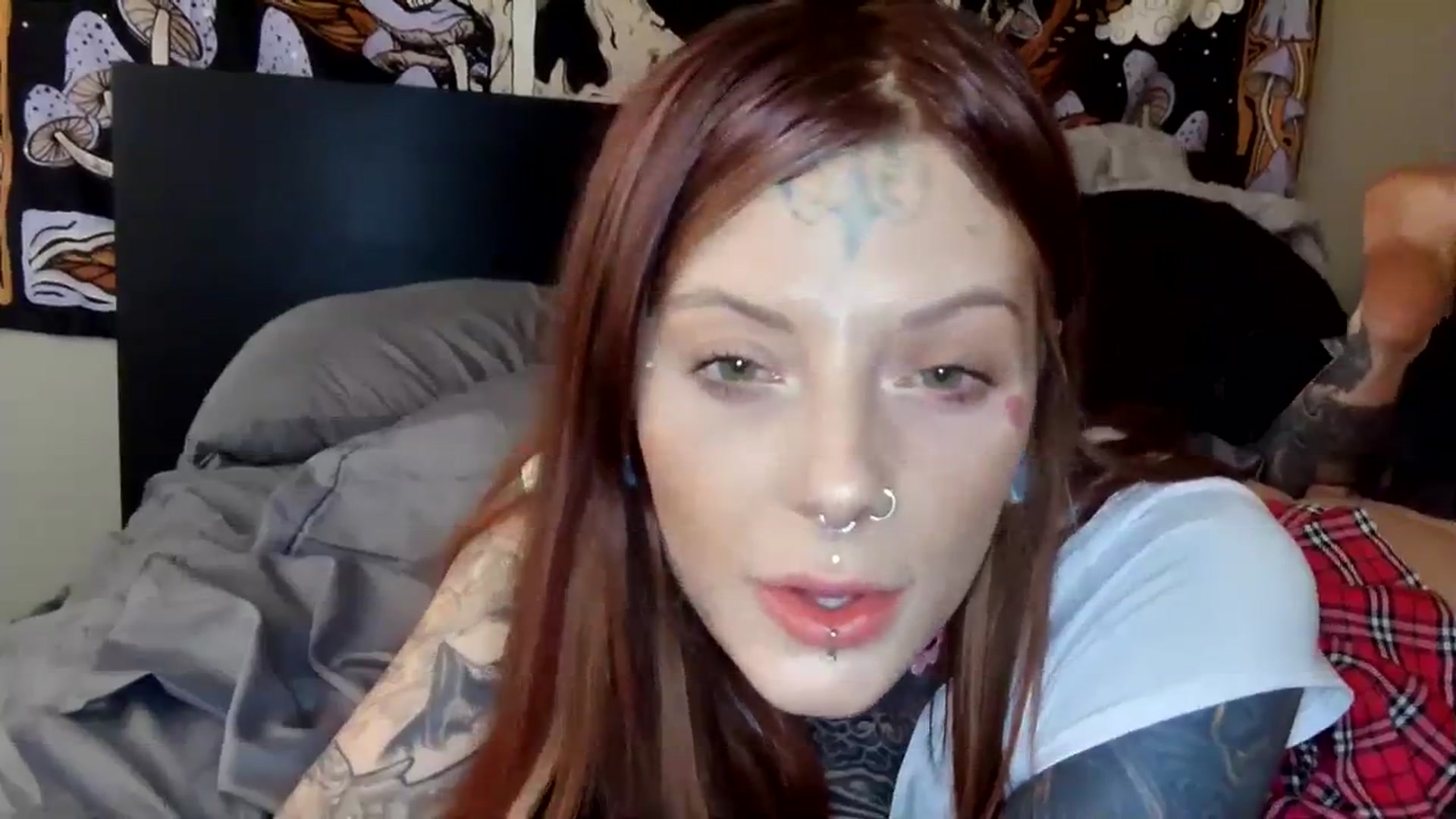 Gallery image thumbnail from Tattoedgusher's myfreecams stream on, 11/14/2023, 15:41 image 7 of 20