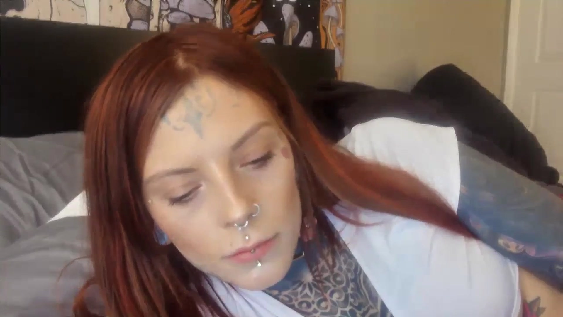 Gallery image thumbnail from Tattoedgusher's myfreecams stream on, 11/14/2023, 15:41 image 18 of 20