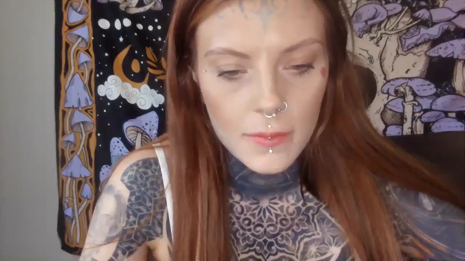 Gallery image thumbnail from Tattoedgusher's myfreecams stream on, 11/21/2023, 17:52 image 6 of 20
