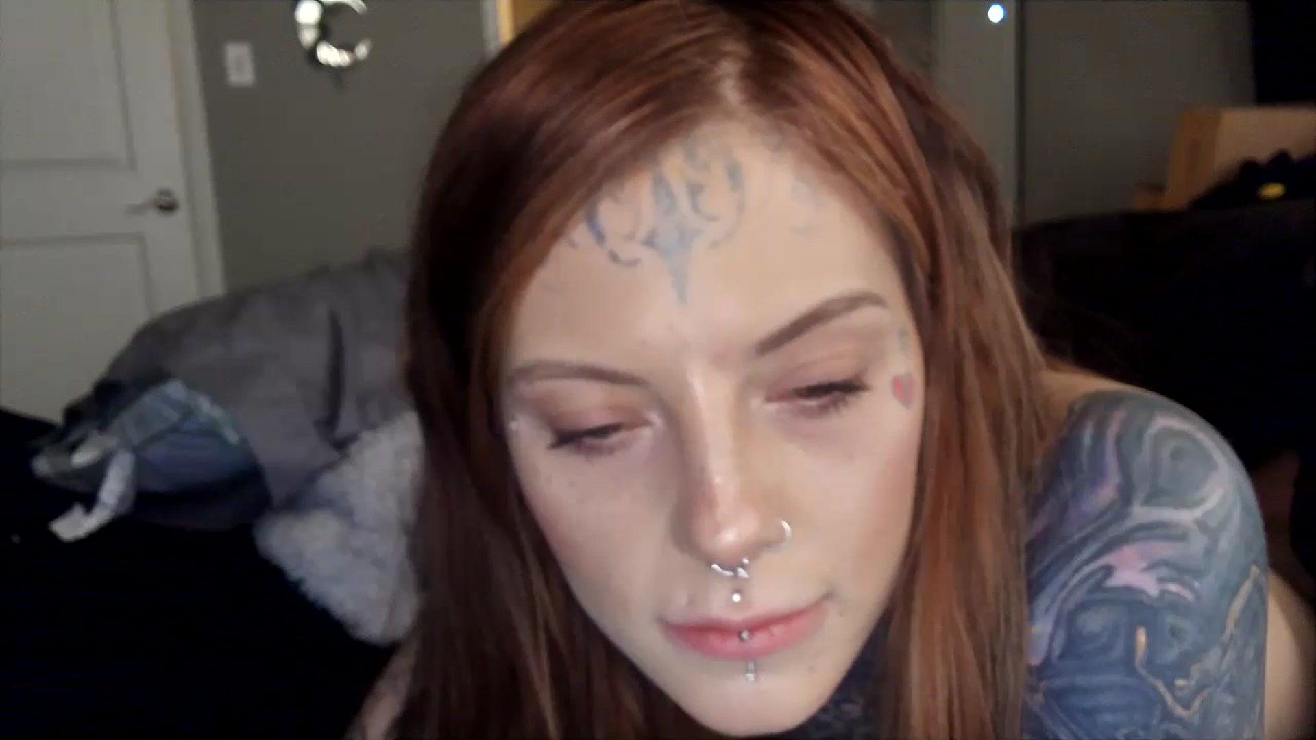 Gallery image thumbnail from Tattoedgusher's myfreecams stream on, 11/25/2023, 17:30 image 11 of 20