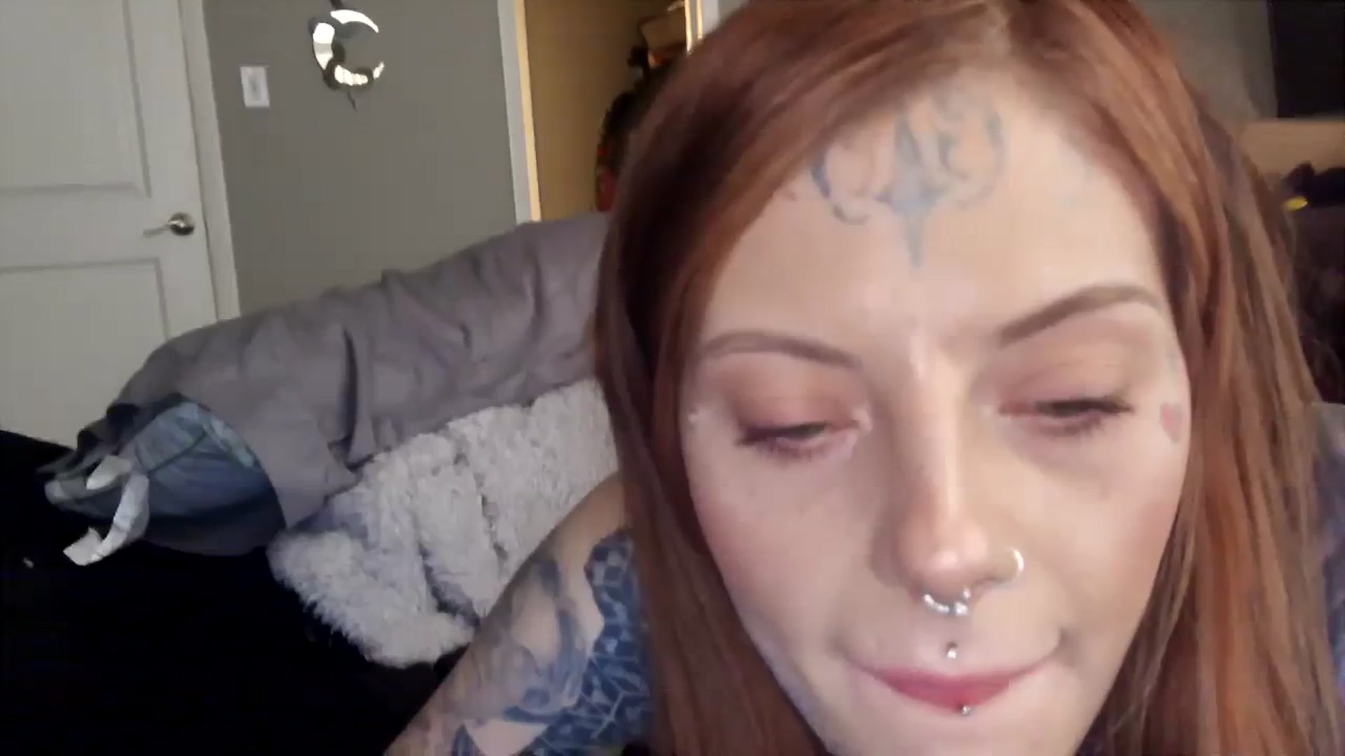 Gallery image thumbnail from Tattoedgusher's myfreecams stream on, 11/25/2023, 17:30 image 14 of 20