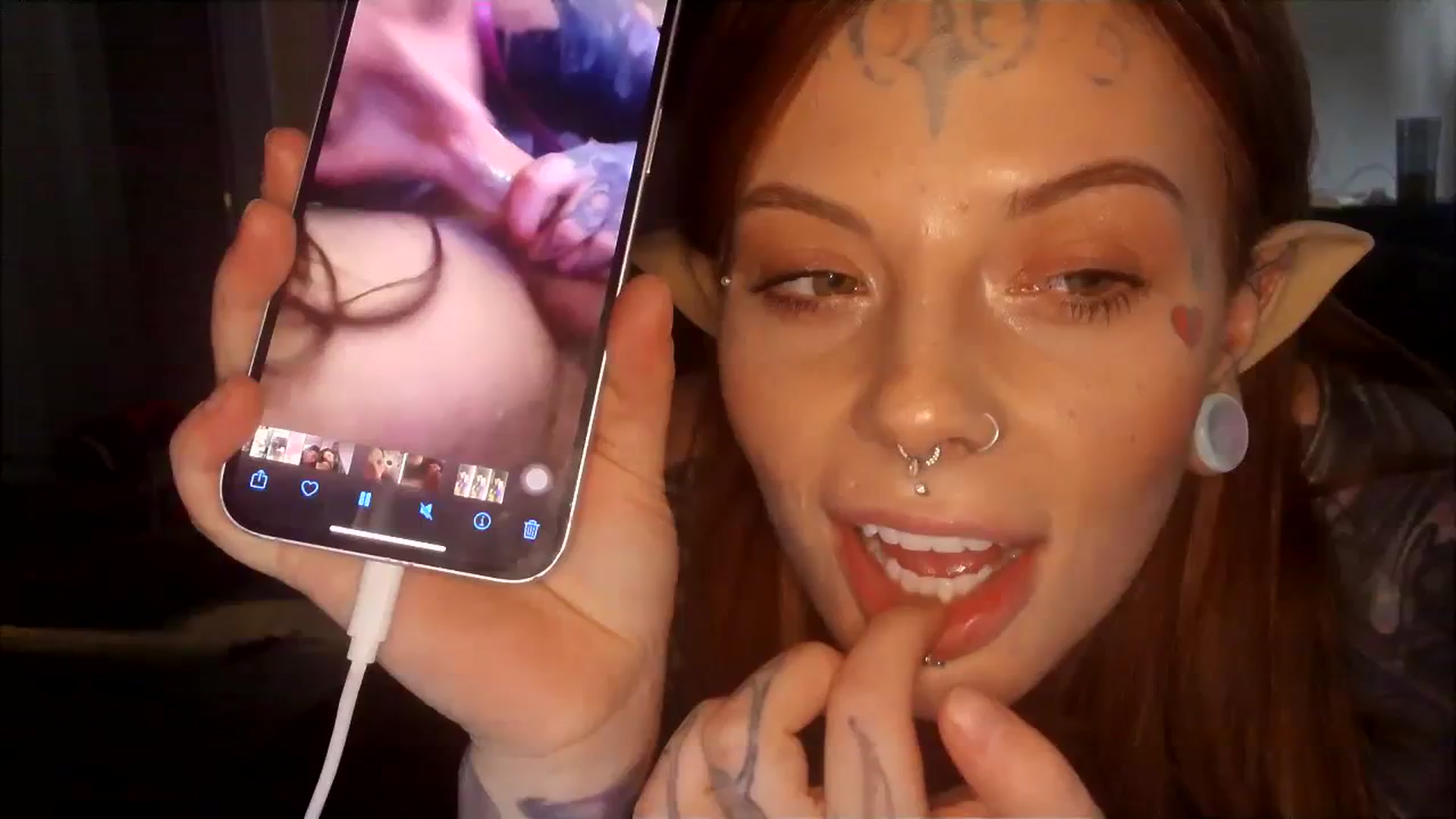Gallery image thumbnail from Tattoedgusher's myfreecams stream on, 11/26/2023, 18:42 image 12 of 20