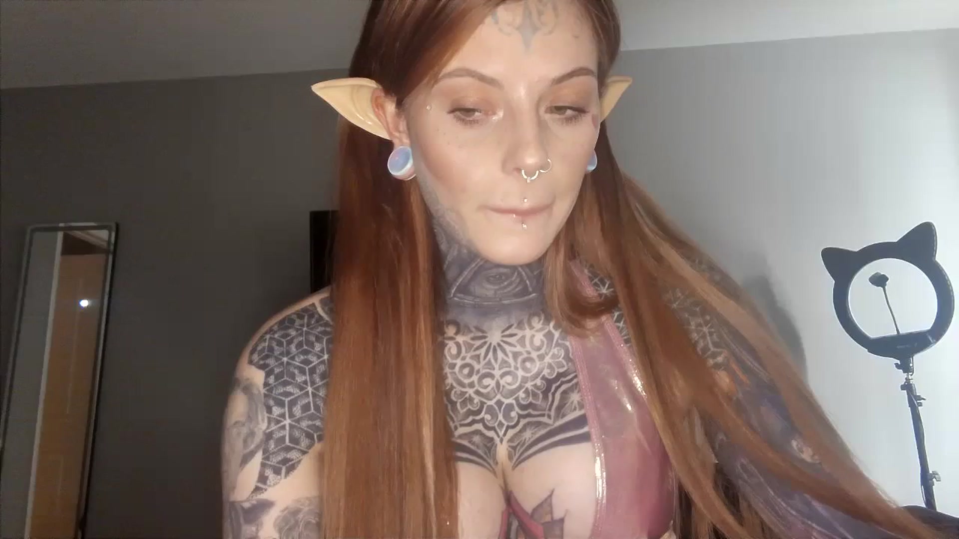 Gallery image thumbnail from Tattoedgusher's myfreecams stream on, 11/26/2023, 18:42 image 1 of 20