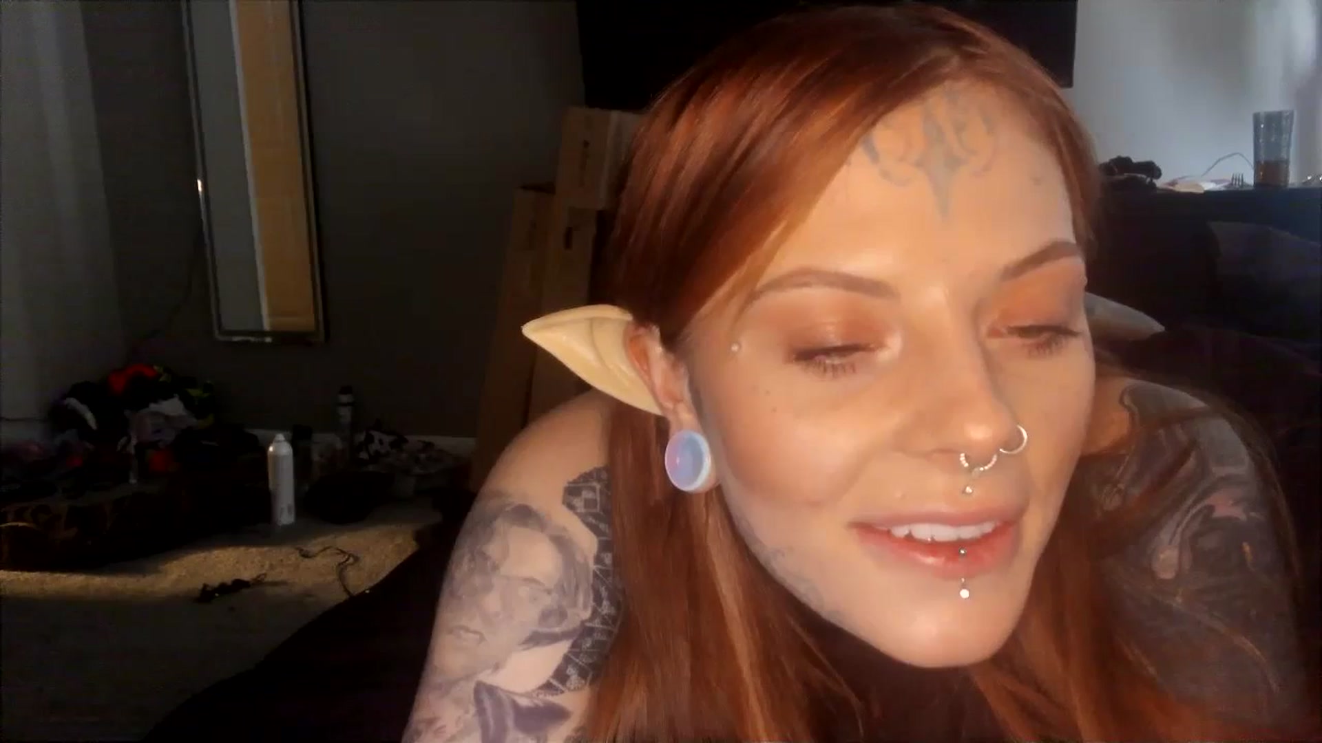 Gallery image thumbnail from Tattoedgusher's myfreecams stream on, 11/26/2023, 18:42 image 11 of 20