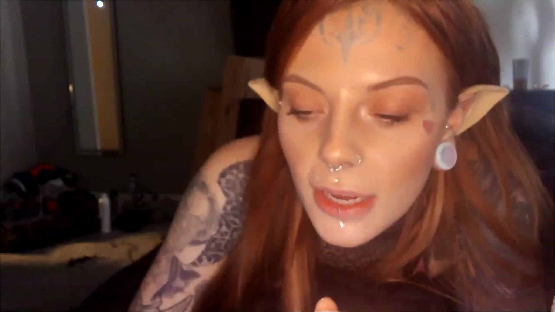 Gallery image thumbnail from Tattoedgusher's myfreecams stream on, 11/26/2023, 18:42 image 18 of 20