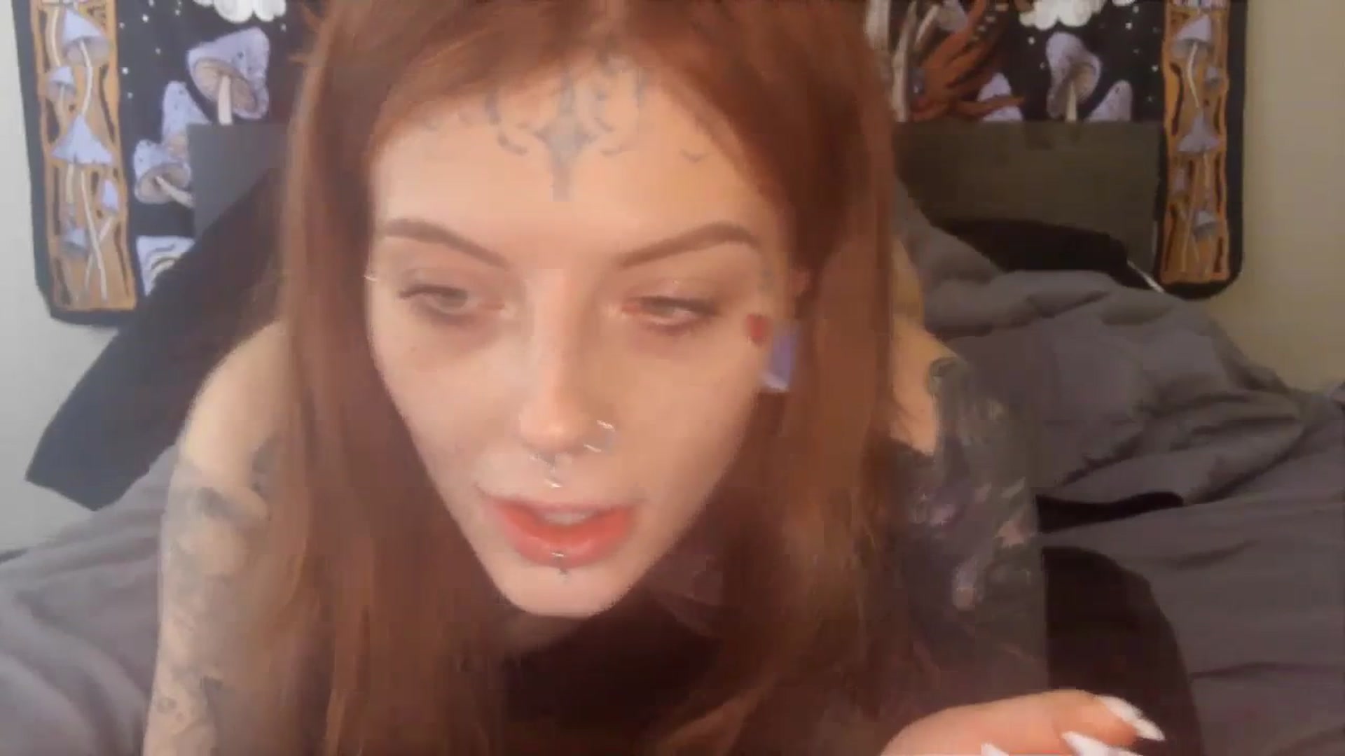 Gallery image thumbnail from Tattoedgusher's myfreecams stream on, 12/04/2023, 16:38 image 9 of 20