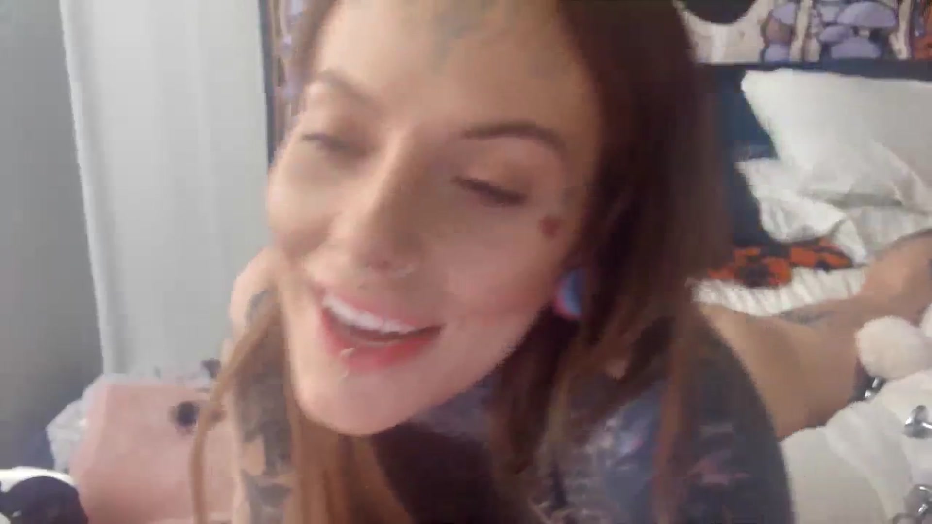 Gallery image thumbnail from Tattoedgusher's myfreecams stream on, 12/08/2023, 16:07 image 19 of 20