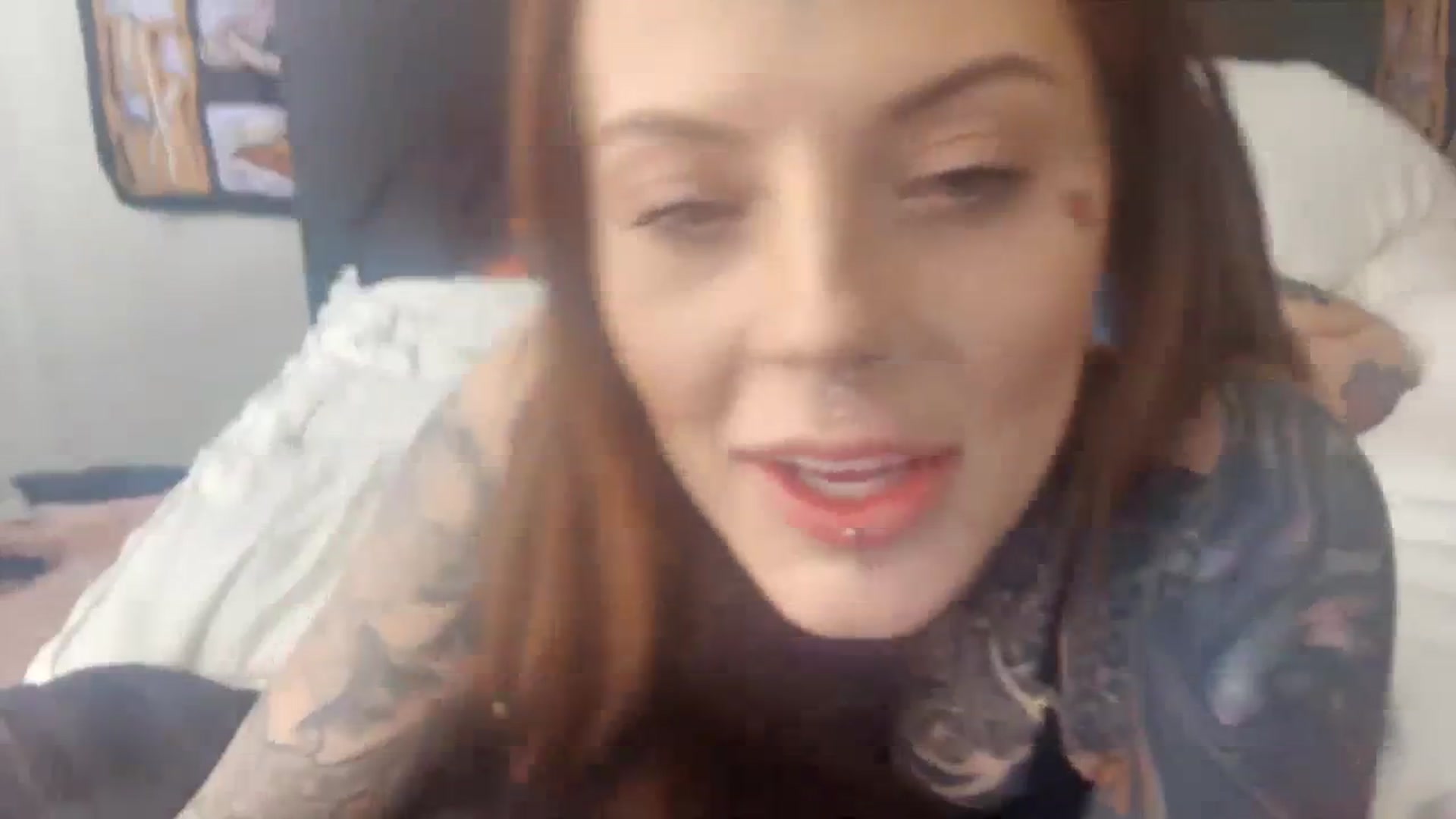 Gallery image thumbnail from Tattoedgusher's myfreecams stream on, 12/08/2023, 16:52 image 14 of 20