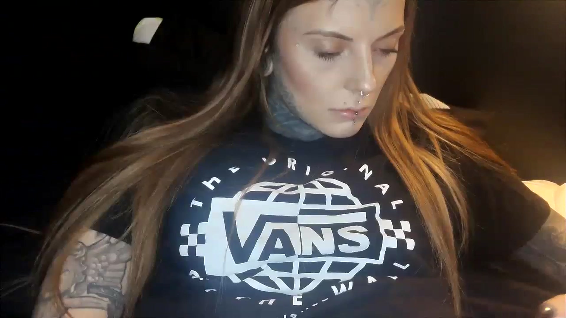 Gallery image thumbnail from Tattoedgusher's myfreecams stream on, 12/28/2023, 20:11 image 2 of 20
