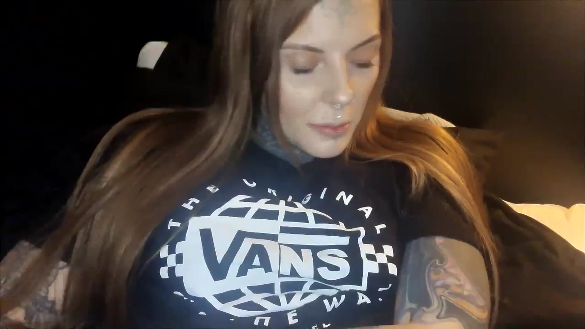 Gallery image thumbnail from Tattoedgusher's myfreecams stream on, 12/28/2023, 20:11 image 4 of 20