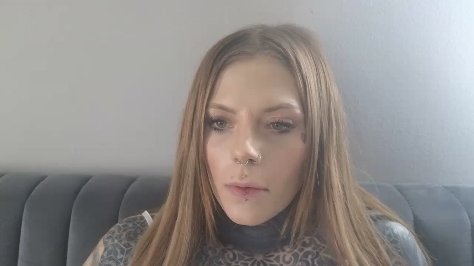 Gallery image thumbnail from Tattoedgusher's myfreecams stream on, 02/16/2024, 19:42 image 20 of 20
