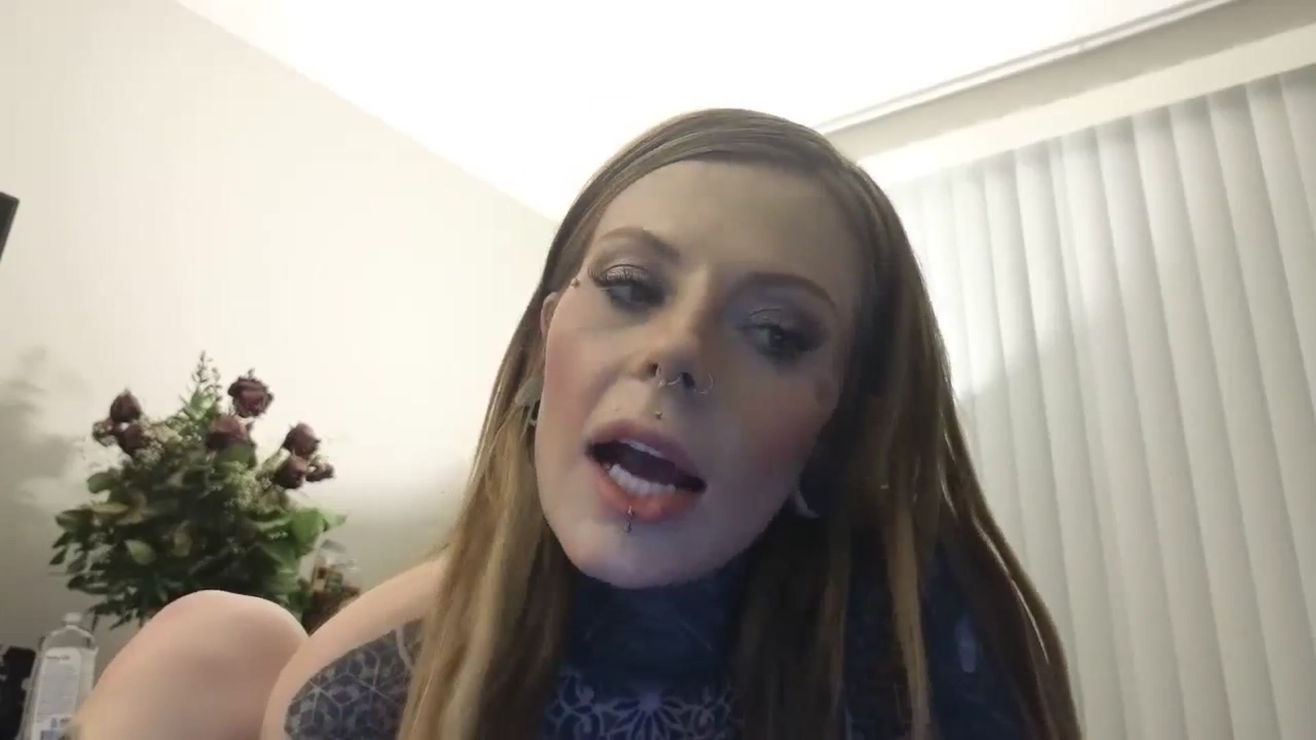 Gallery image thumbnail from Tattoedgusher's myfreecams stream on, 02/27/2024, 03:53 image 15 of 20