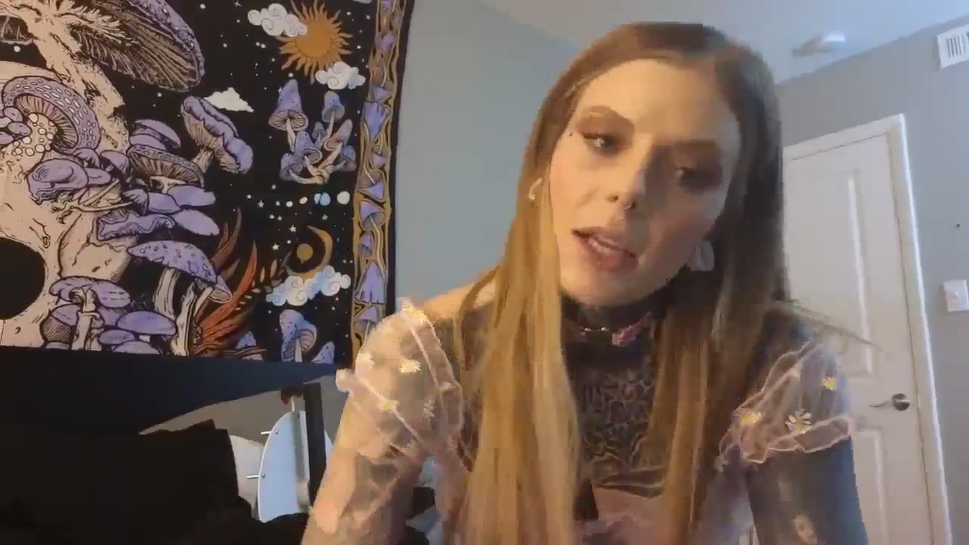 Gallery image thumbnail from Tattoedgusher's myfreecams stream on, 03/03/2024, 01:40 image 2 of 20