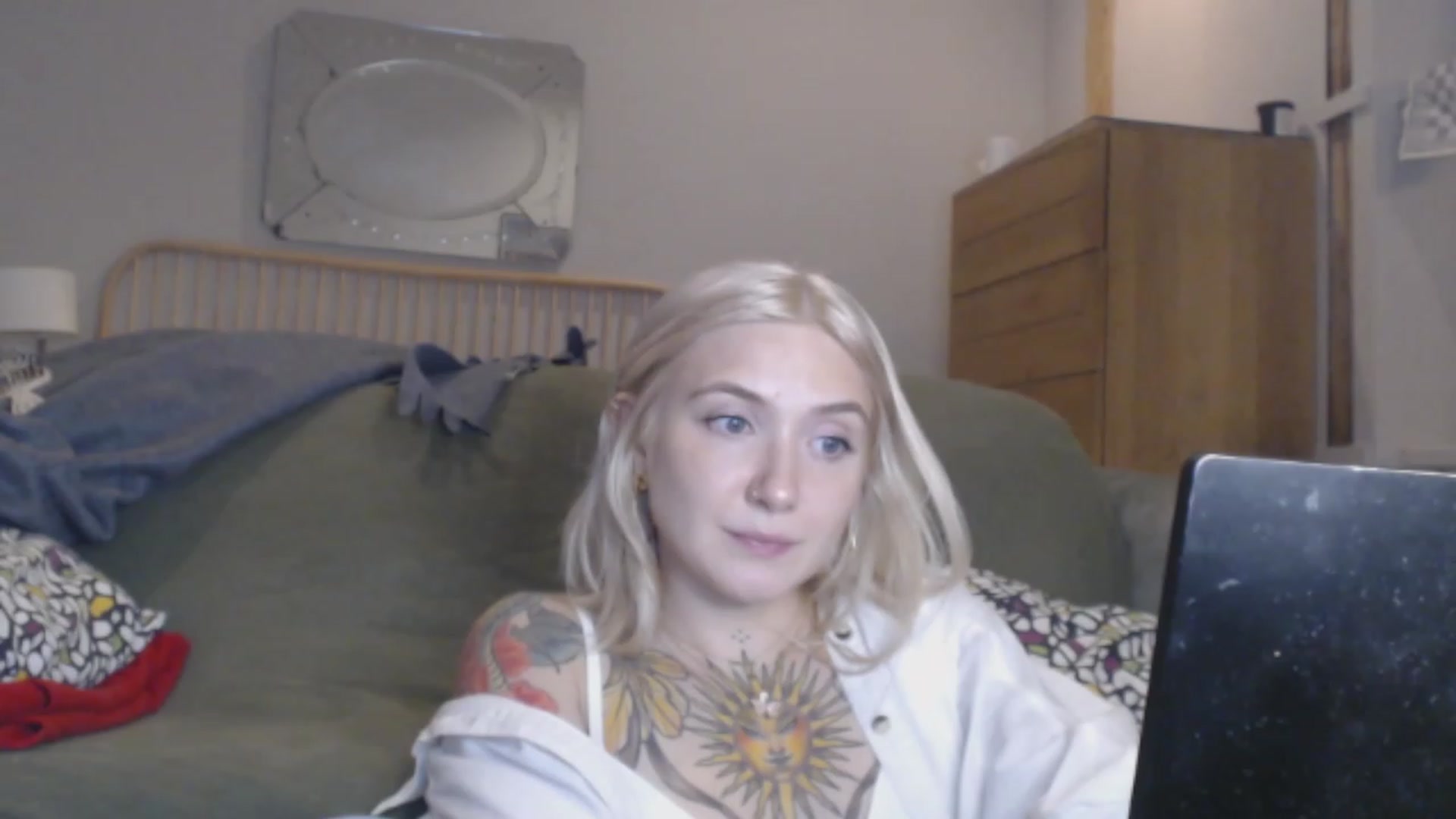 Gallery image thumbnail from Tattoo_bbgirl's myfreecams stream on, 12/01/2023, 18:34 image 4 of 20