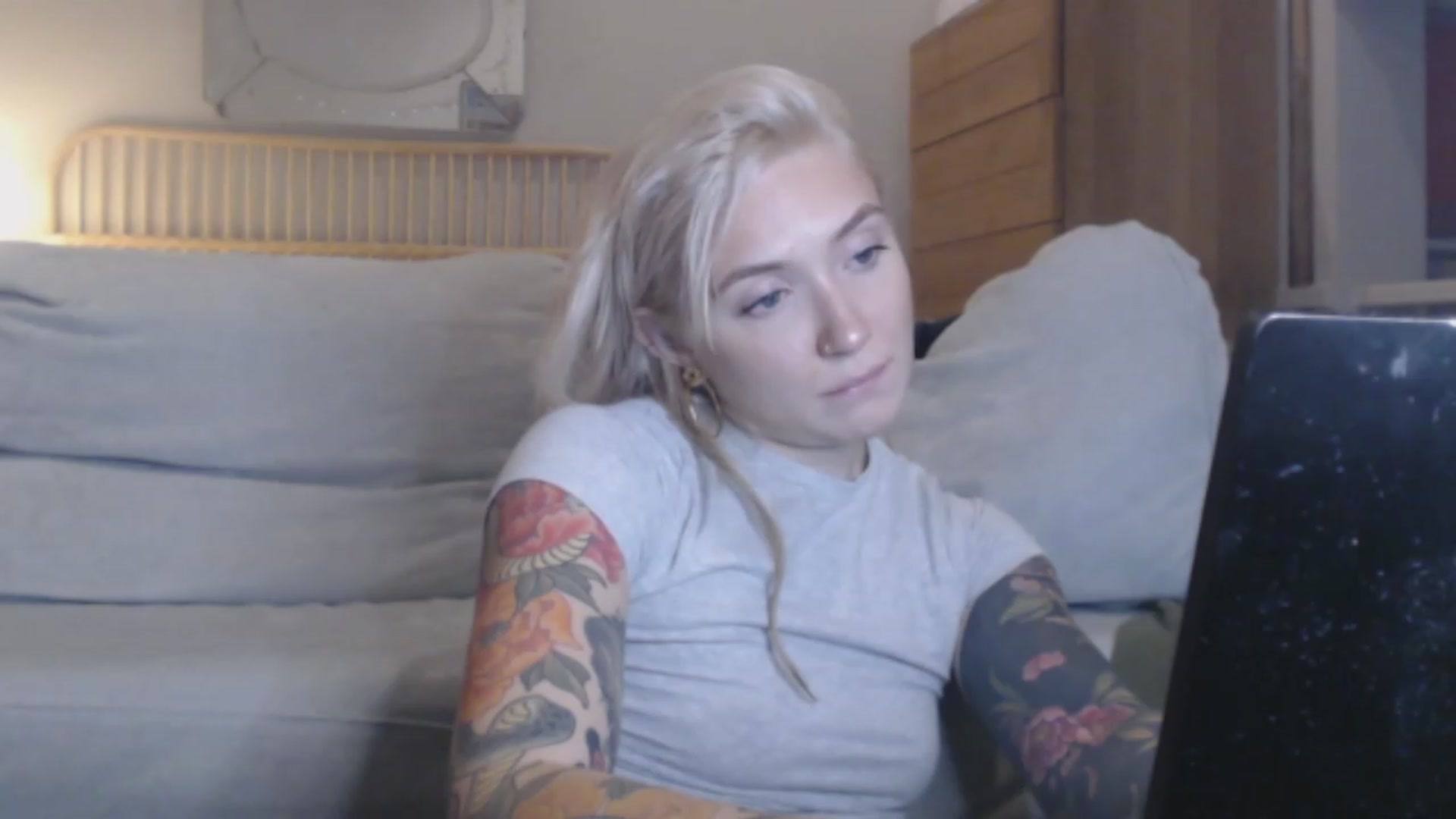 Gallery image thumbnail from Tattoo_bbgirl's myfreecams stream on, 12/04/2023, 22:10 image 3 of 20