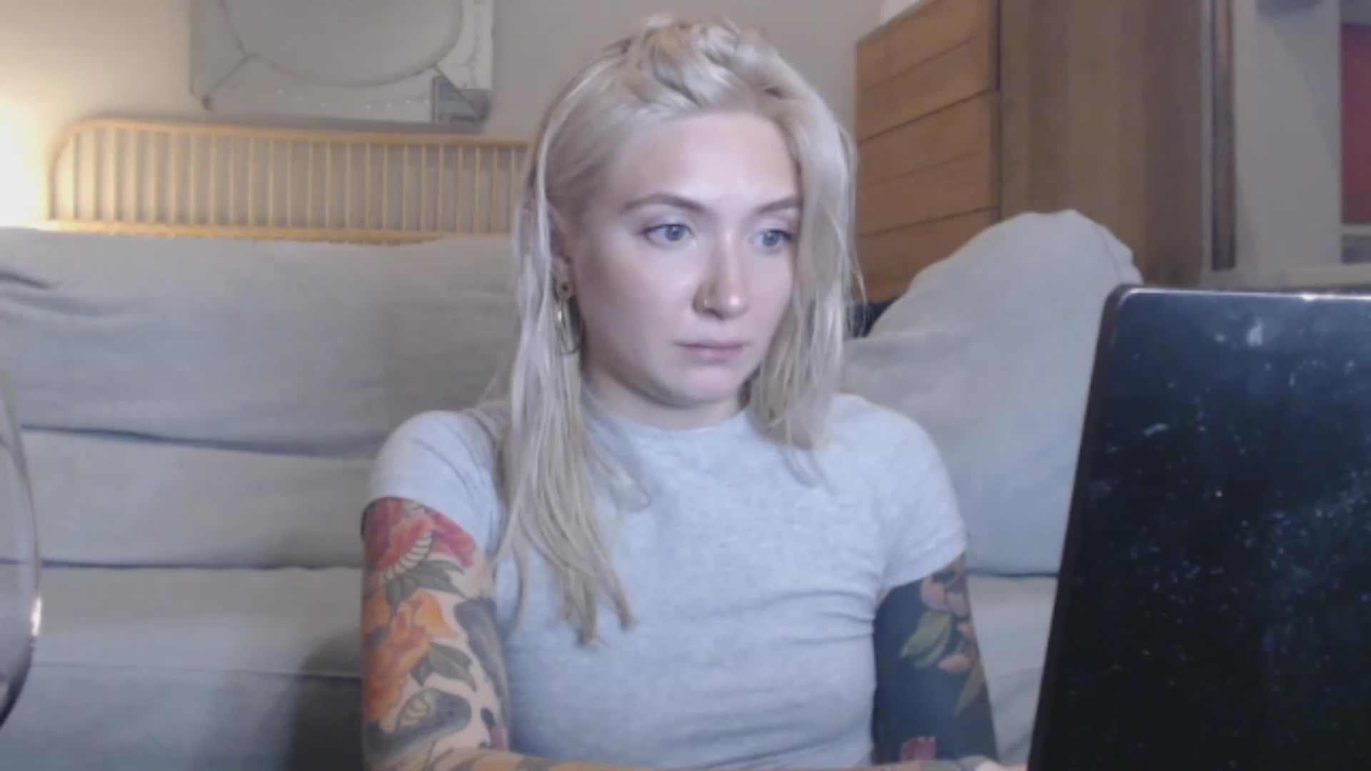 Gallery image thumbnail from Tattoo_bbgirl's myfreecams stream on, 12/04/2023, 22:10 image 12 of 20