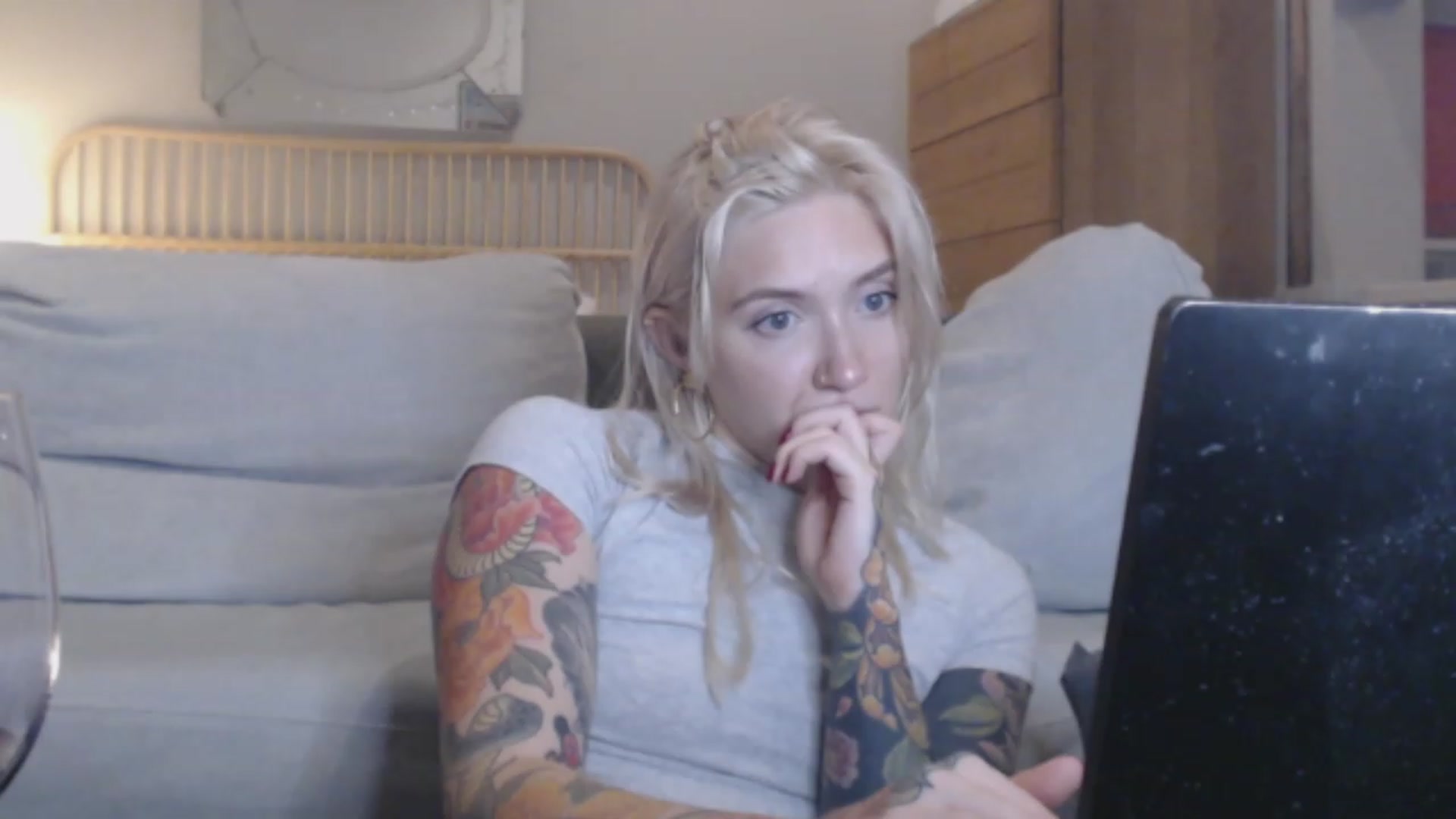 Gallery image thumbnail from Tattoo_bbgirl's myfreecams stream on, 12/04/2023, 22:10 image 15 of 20