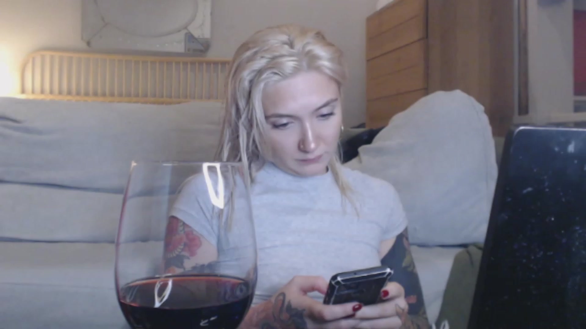 Gallery image thumbnail from Tattoo_bbgirl's myfreecams stream on, 12/04/2023, 22:10 image 5 of 20