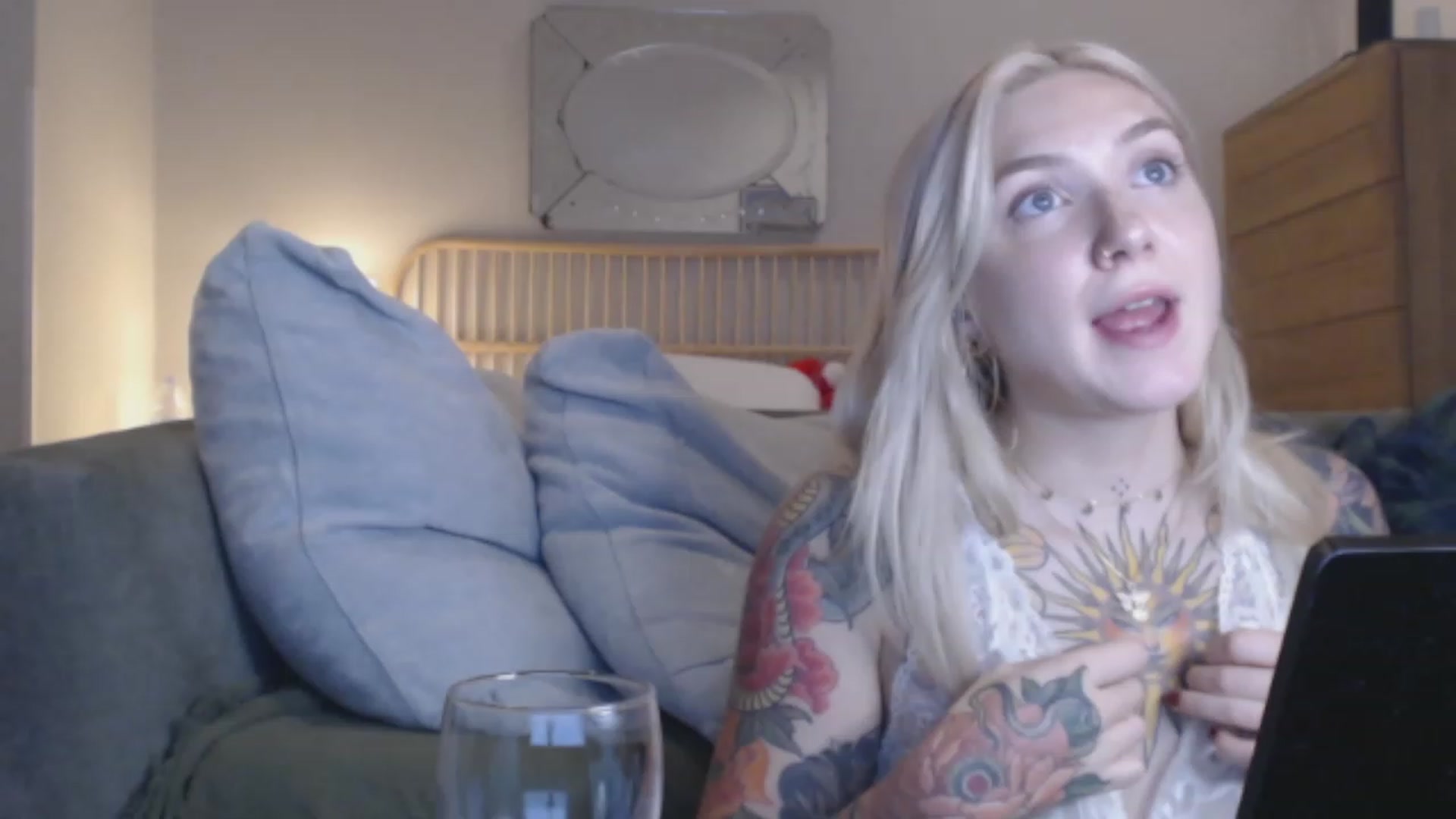 Gallery image thumbnail from Tattoo_bbgirl's myfreecams stream on, 12/07/2023, 20:08 image 11 of 20