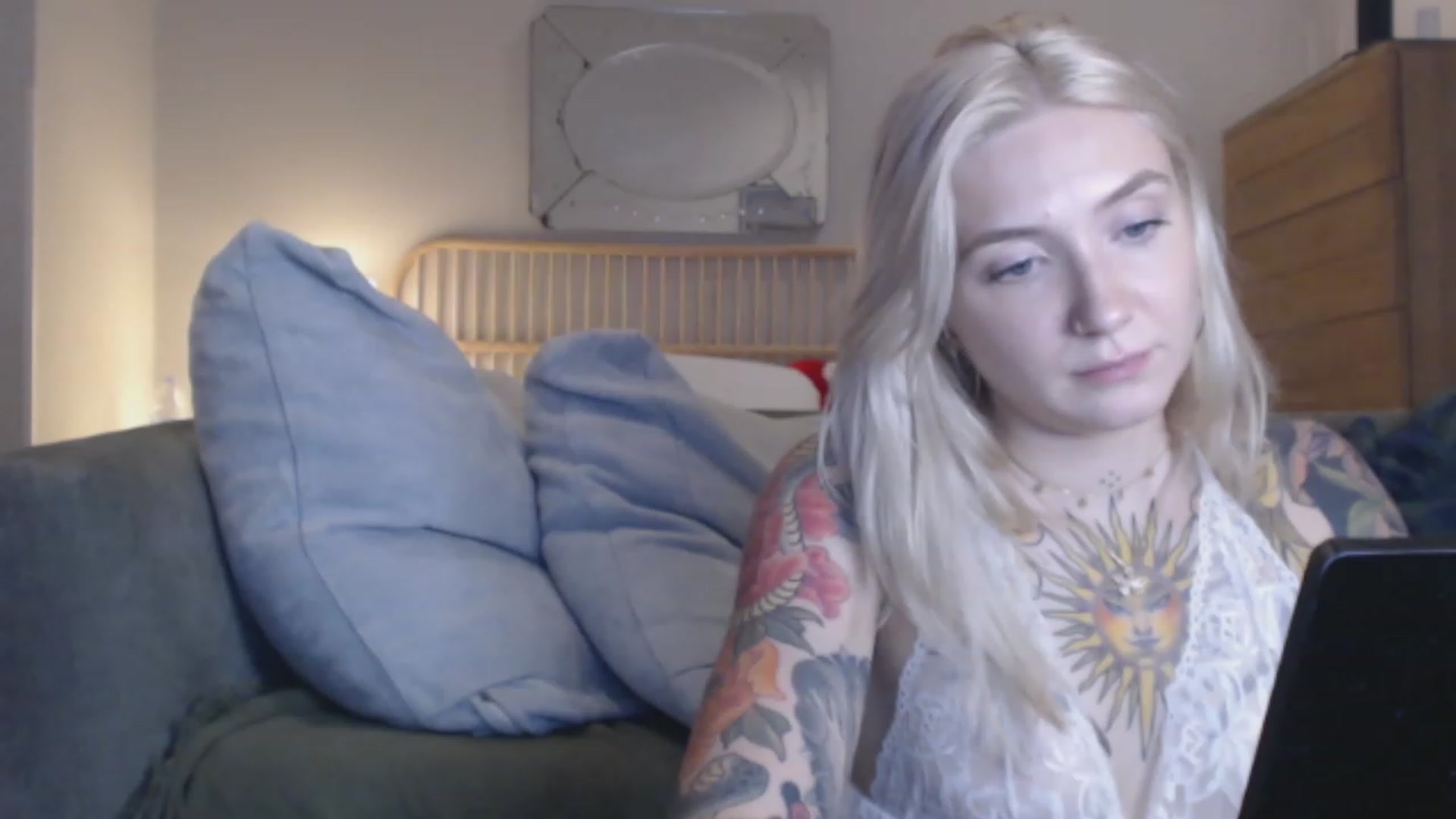 Gallery image thumbnail from Tattoo_bbgirl's myfreecams stream on, 12/07/2023, 20:08 image 7 of 20