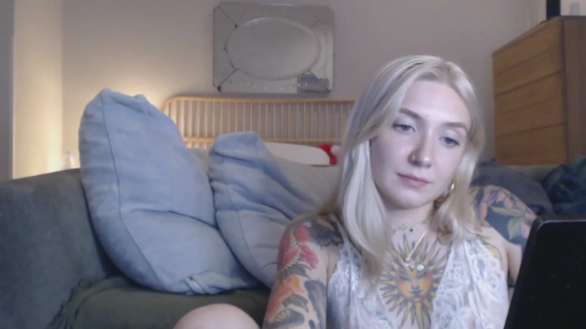 Gallery image thumbnail from Tattoo_bbgirl's myfreecams stream on, 12/07/2023, 20:08 image 4 of 20