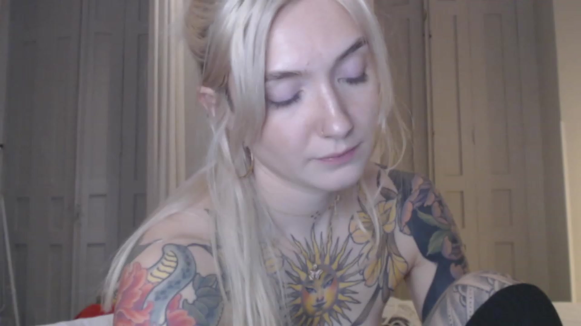 Gallery image thumbnail from Tattoo_bbgirl's myfreecams stream on, 12/29/2023, 01:13 image 20 of 20