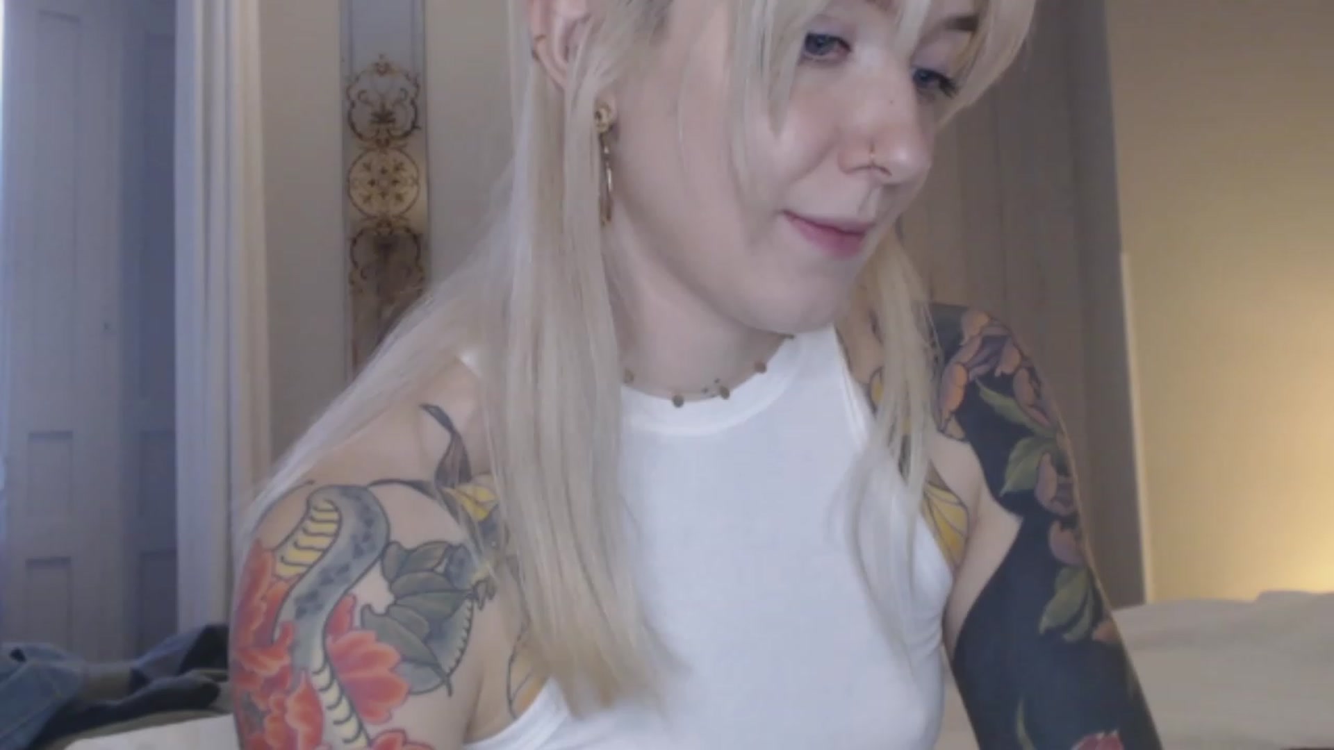 Gallery image thumbnail from Tattoo_bbgirl's myfreecams stream on, 12/30/2023, 15:40 image 17 of 20