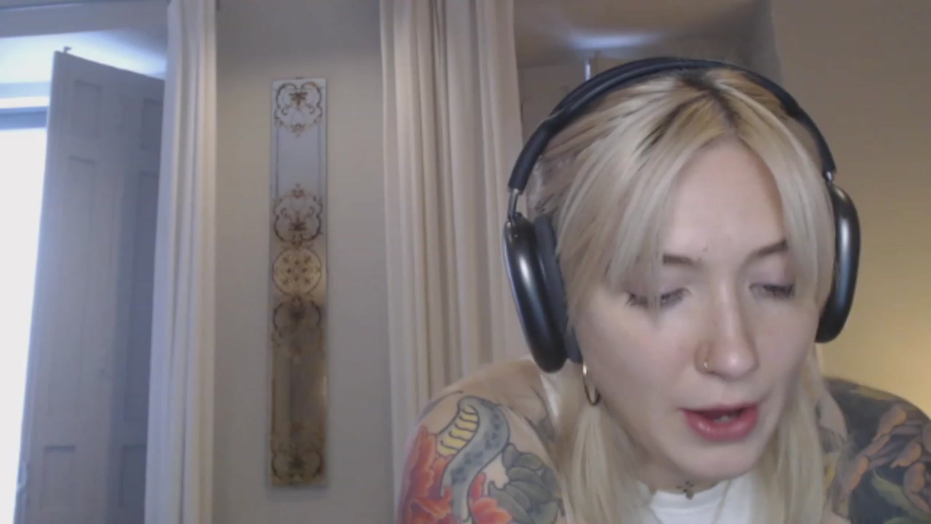 Gallery image thumbnail from Tattoo_bbgirl's myfreecams stream on, 12/30/2023, 15:40 image 8 of 20