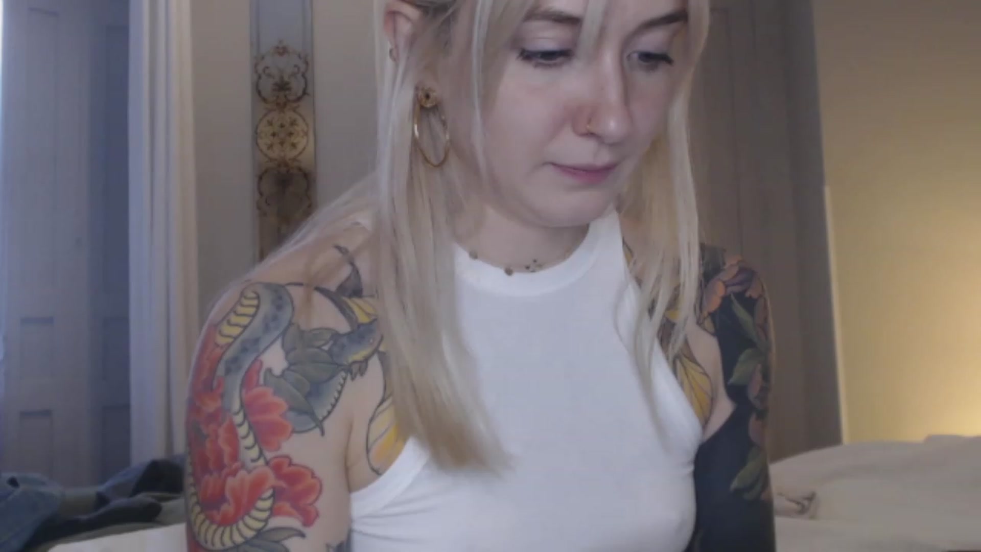 Gallery image thumbnail from Tattoo_bbgirl's myfreecams stream on, 12/30/2023, 15:40 image 16 of 20