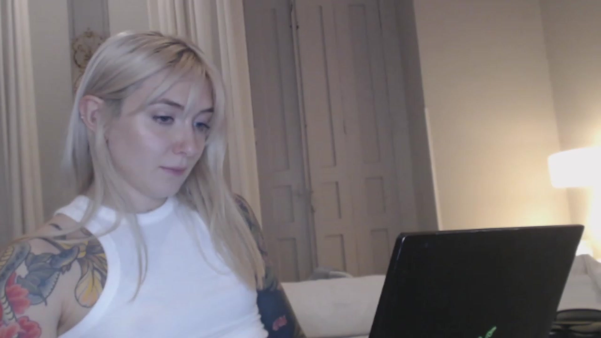 Gallery image thumbnail from Tattoo_bbgirl's myfreecams stream on, 12/30/2023, 17:53 image 15 of 20