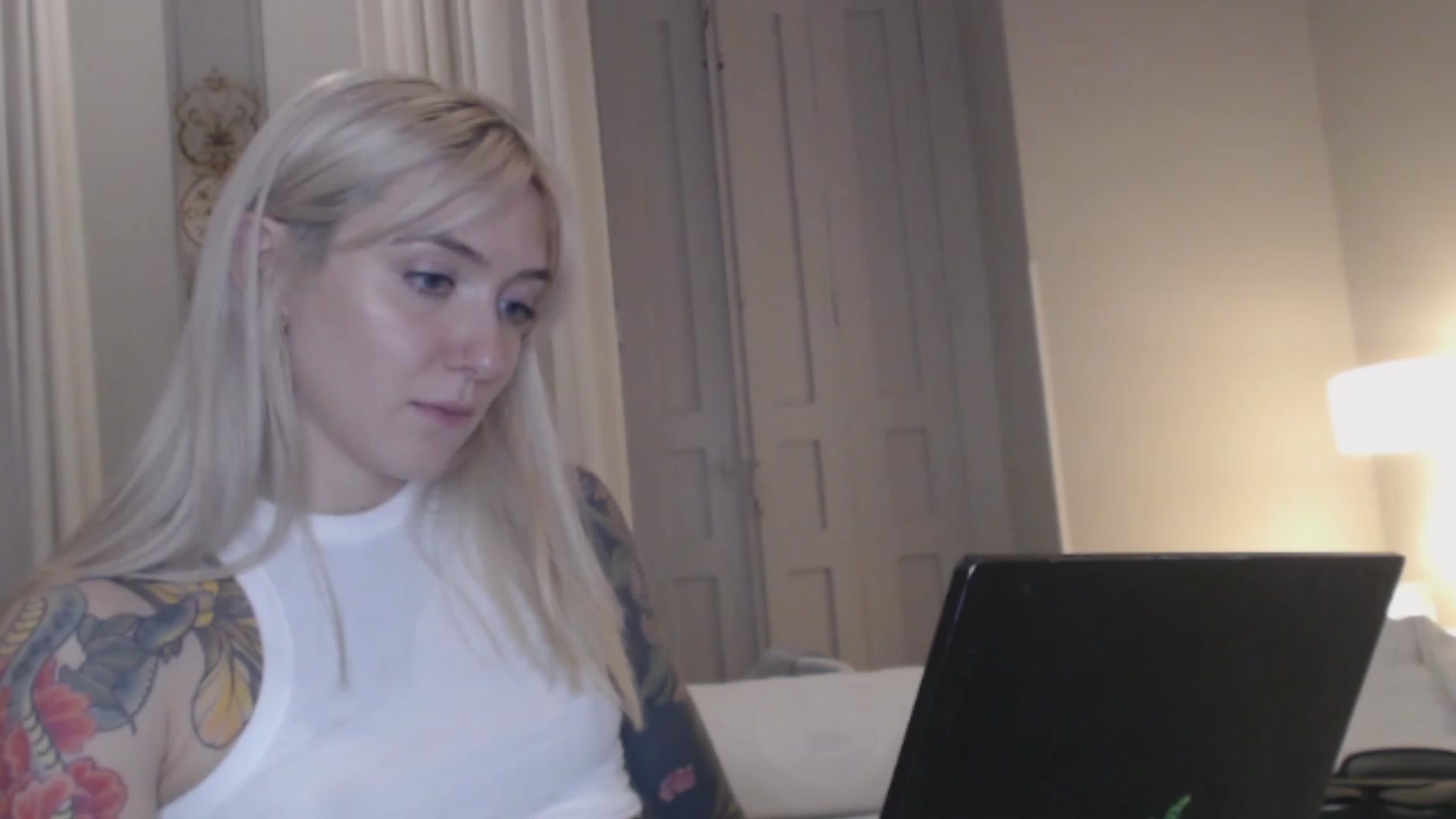 Gallery image thumbnail from Tattoo_bbgirl's myfreecams stream on, 12/30/2023, 17:53 image 12 of 20