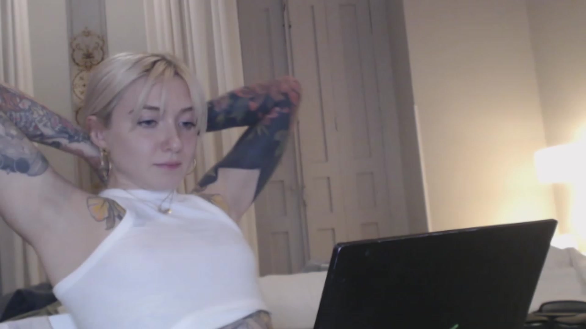 Gallery image thumbnail from Tattoo_bbgirl's myfreecams stream on, 12/30/2023, 17:53 image 18 of 20